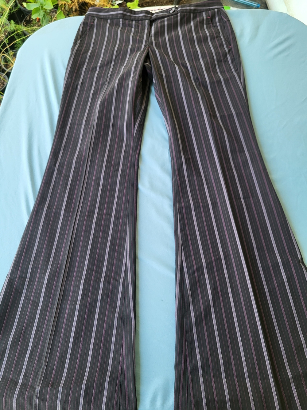 Vintage Y2K Low Rise Flare Pants Pinstripe Mall Goth Grunge Trousers size 2
